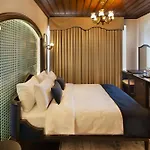 Hotel Sircali Meram