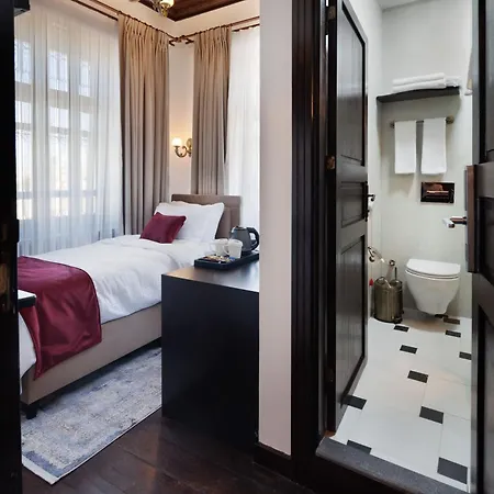 Hotel Sircali Meram