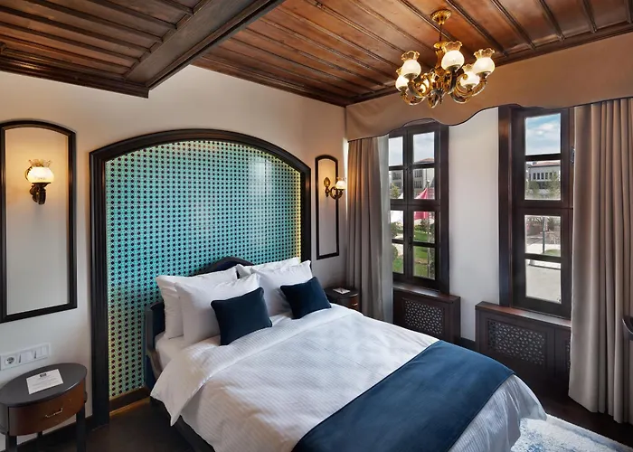 Sırçalı Hotel Meram