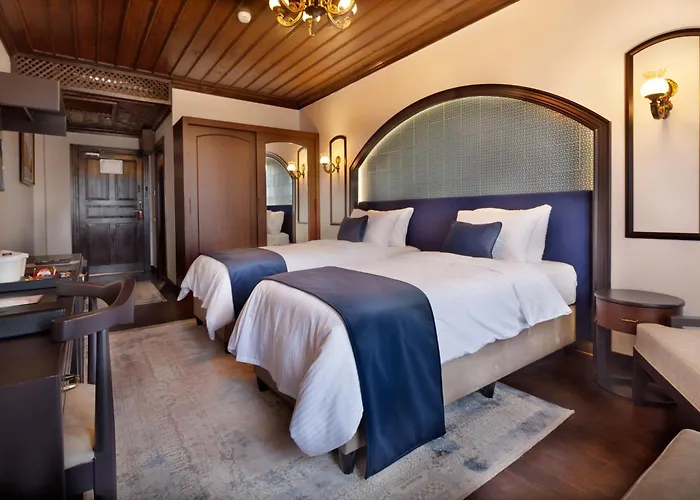 Sırçalı Hotel Meram